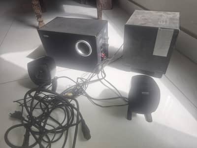 edifier multi media speakers