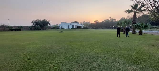 1 Kanal Plot Near Park
