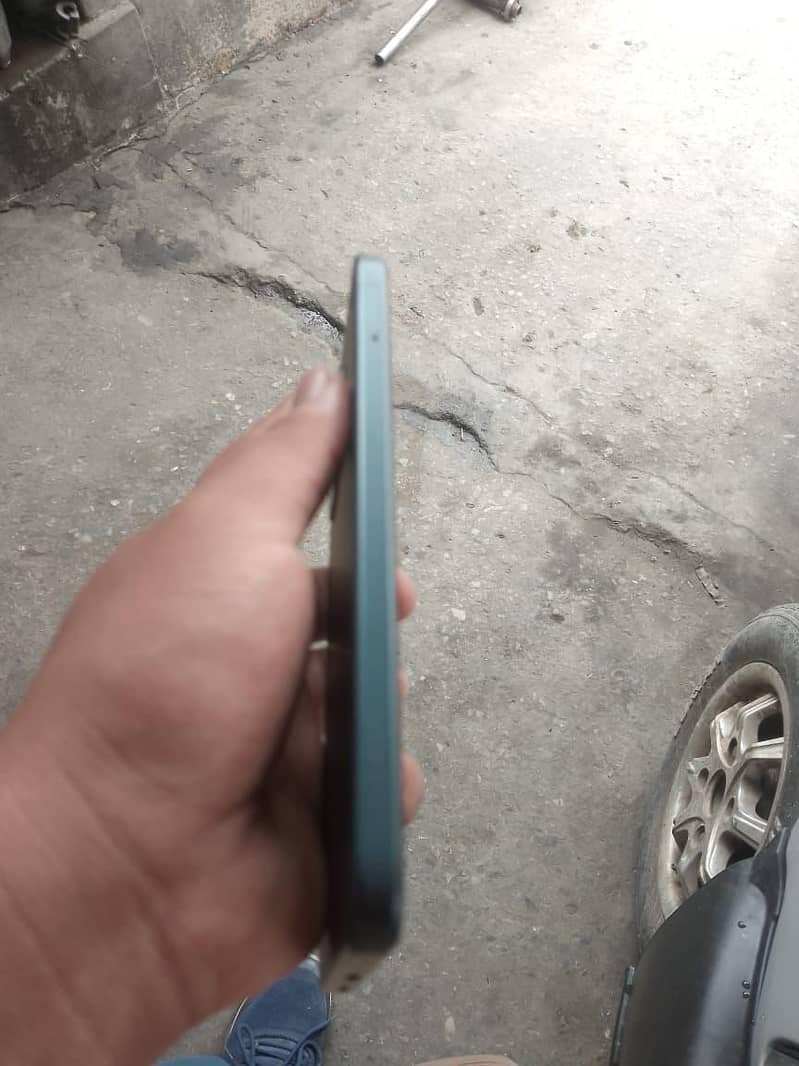 OPPO A6 0