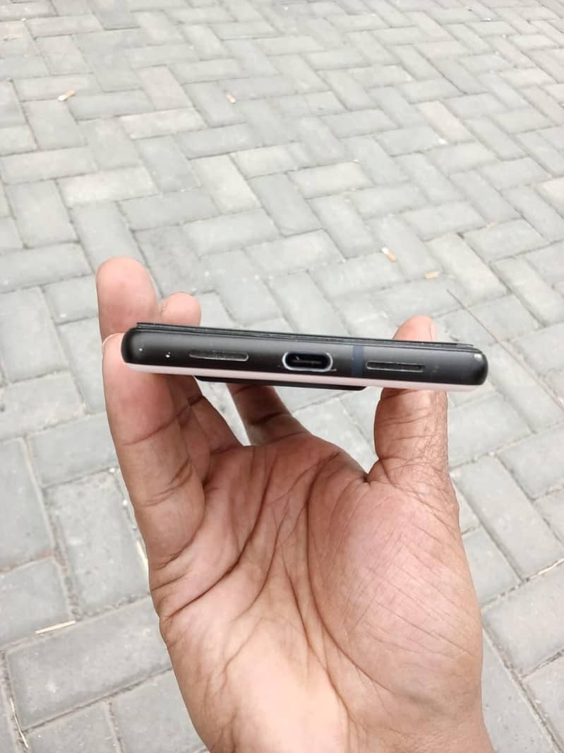 Google Pixel 6 5