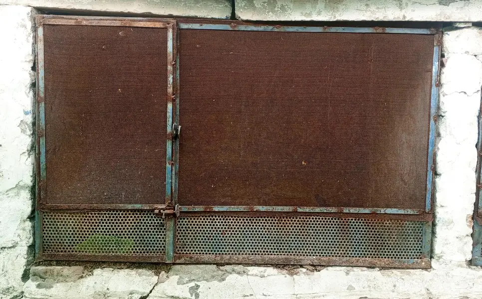 4 iron cage farme strong angl use — photo 2