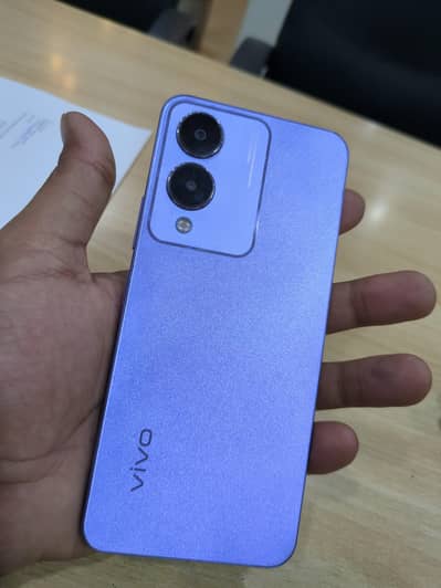 Vivo Y17