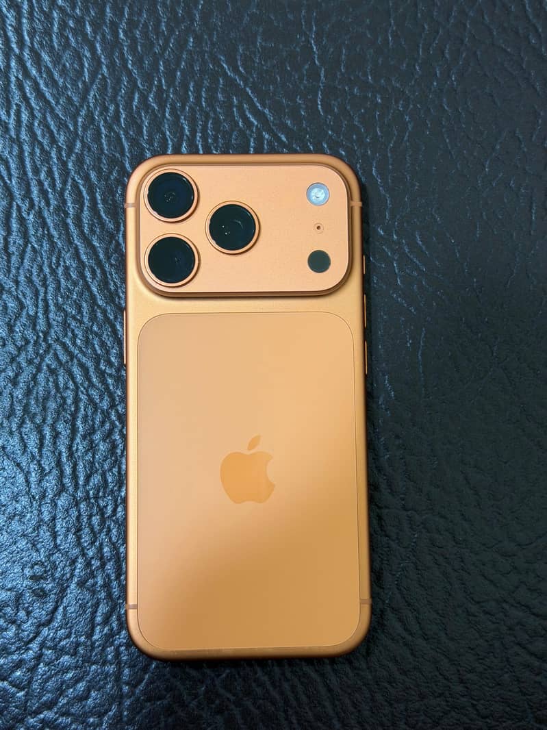 Apple iPhone 17 Pro 0
