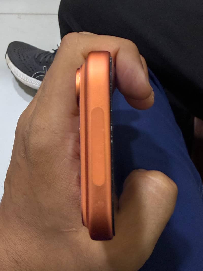 Apple iPhone 17 Pro 4