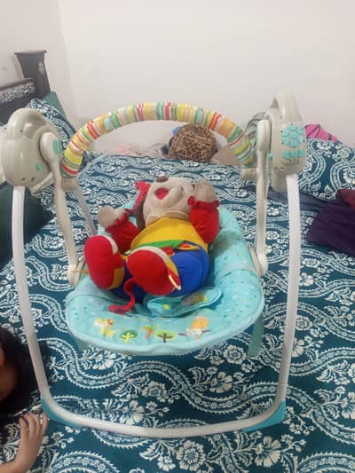 Baby electric swing