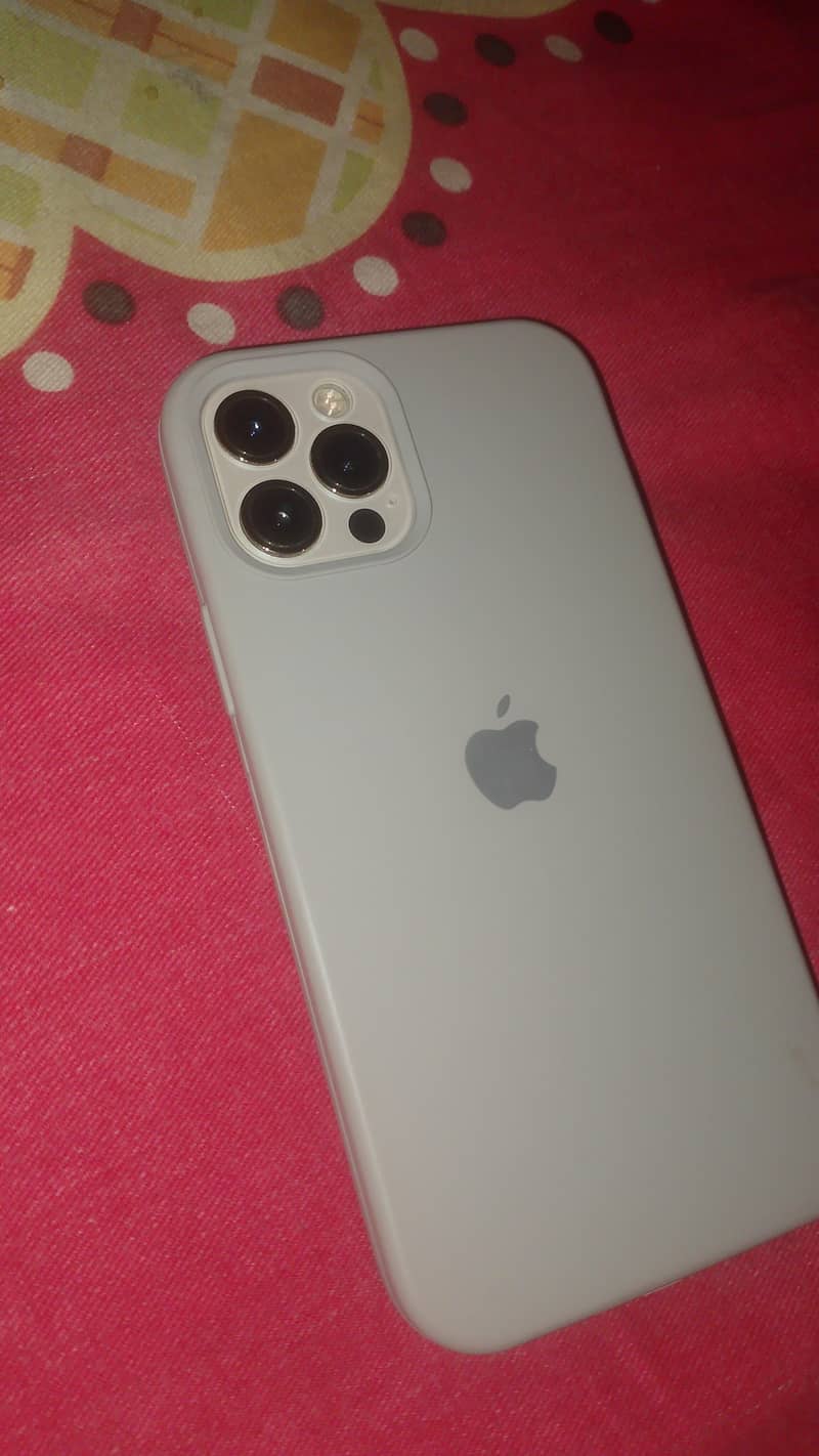 Apple iPhone 12 Pro 0