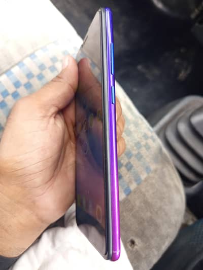 Vivo Y71