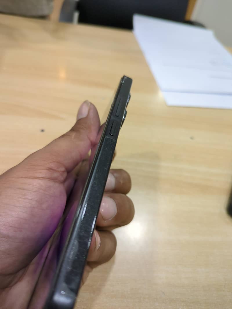 Xiaomi Redmi Note 13 Pro 1