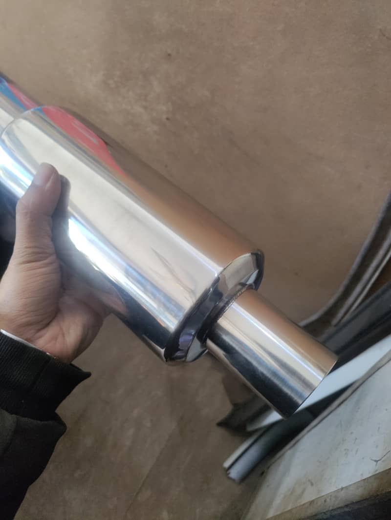 HKS Muffler 4