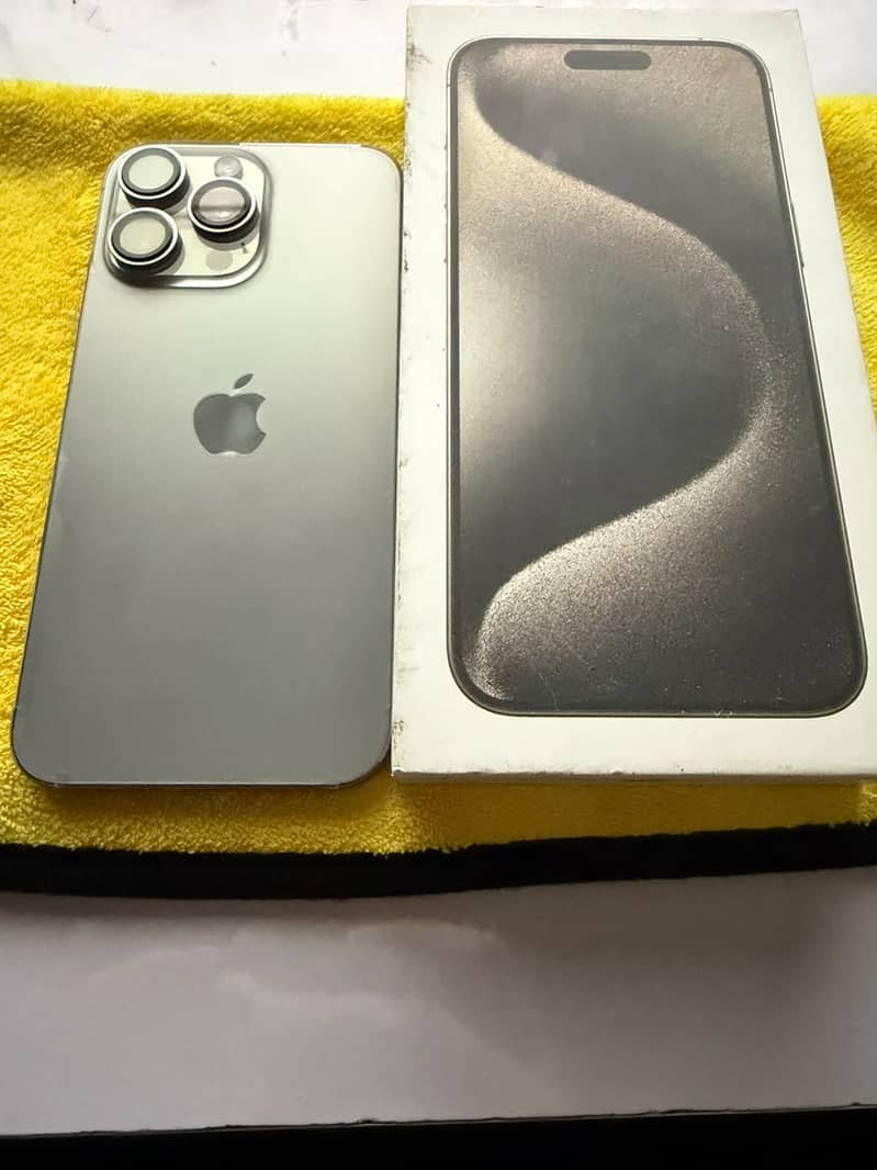 Apple iPhone 15 Pro Max 512 GB 11