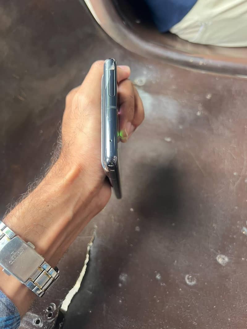 Google Pixel 7 Pro 4