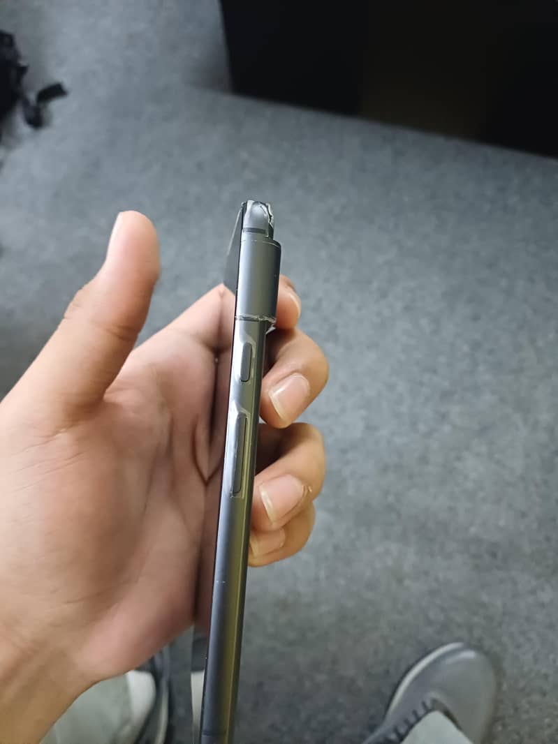 Google Pixel 8 5
