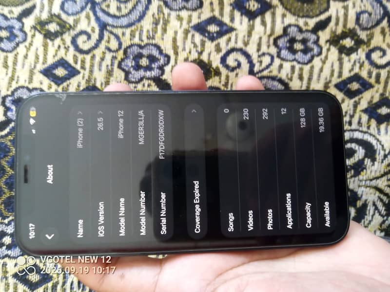 Apple iPhone 12 3