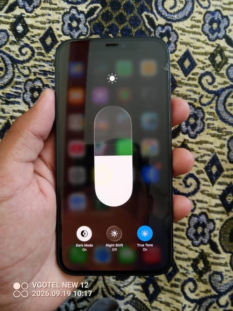 Apple iPhone 12 7