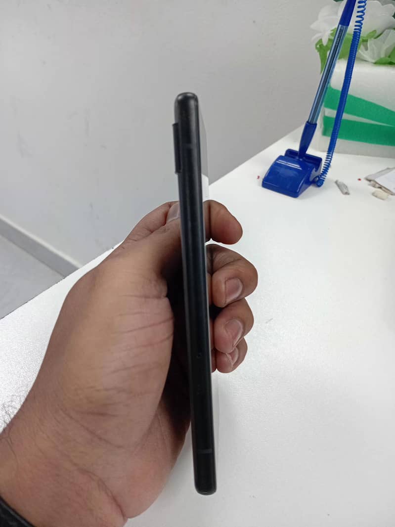 GOOGLE PIXEL 6A 6/128 2