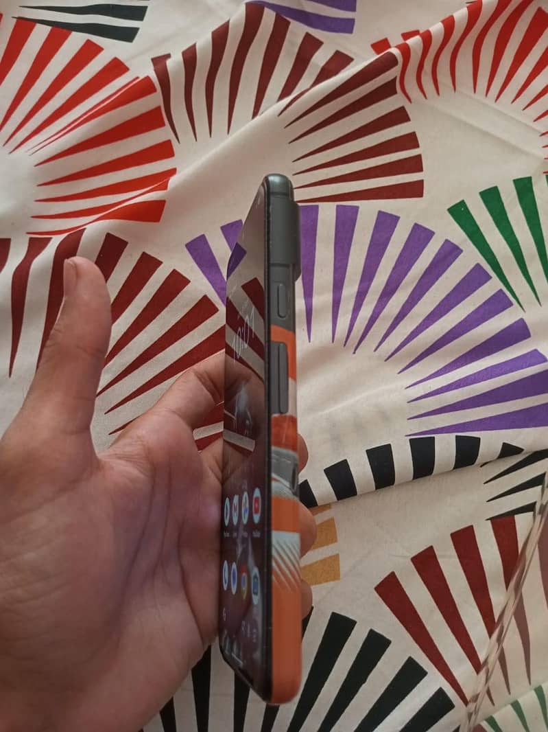 Google Pixel 8 3
