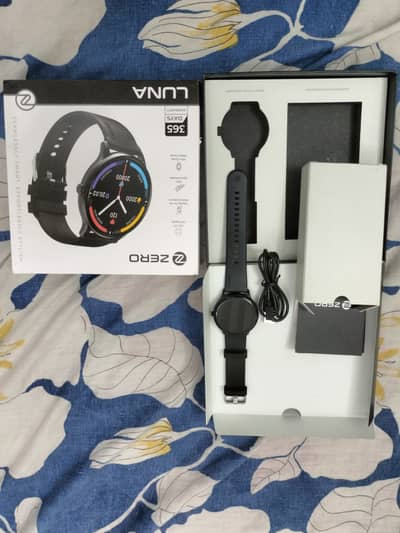 Zero Luna Smart Watch