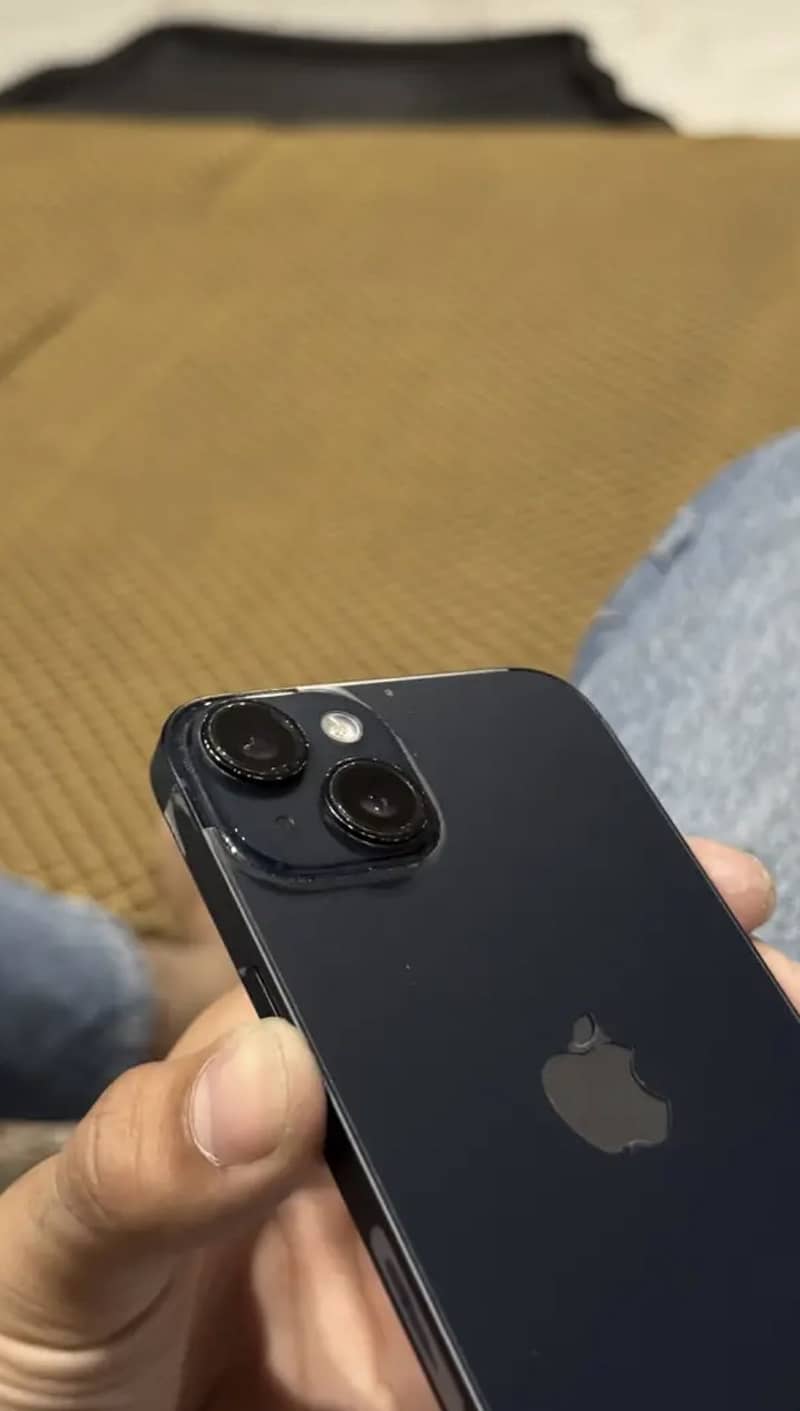 Apple iPhone 14 1