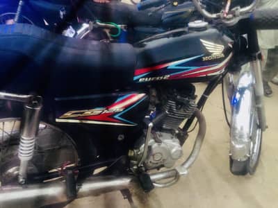 Honda CG 125 (82 Model) Karachi Number