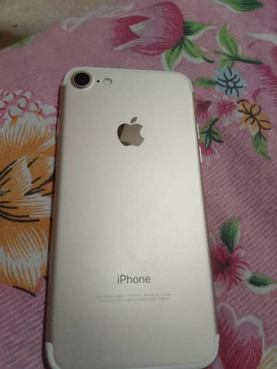 Apple iPhone 7