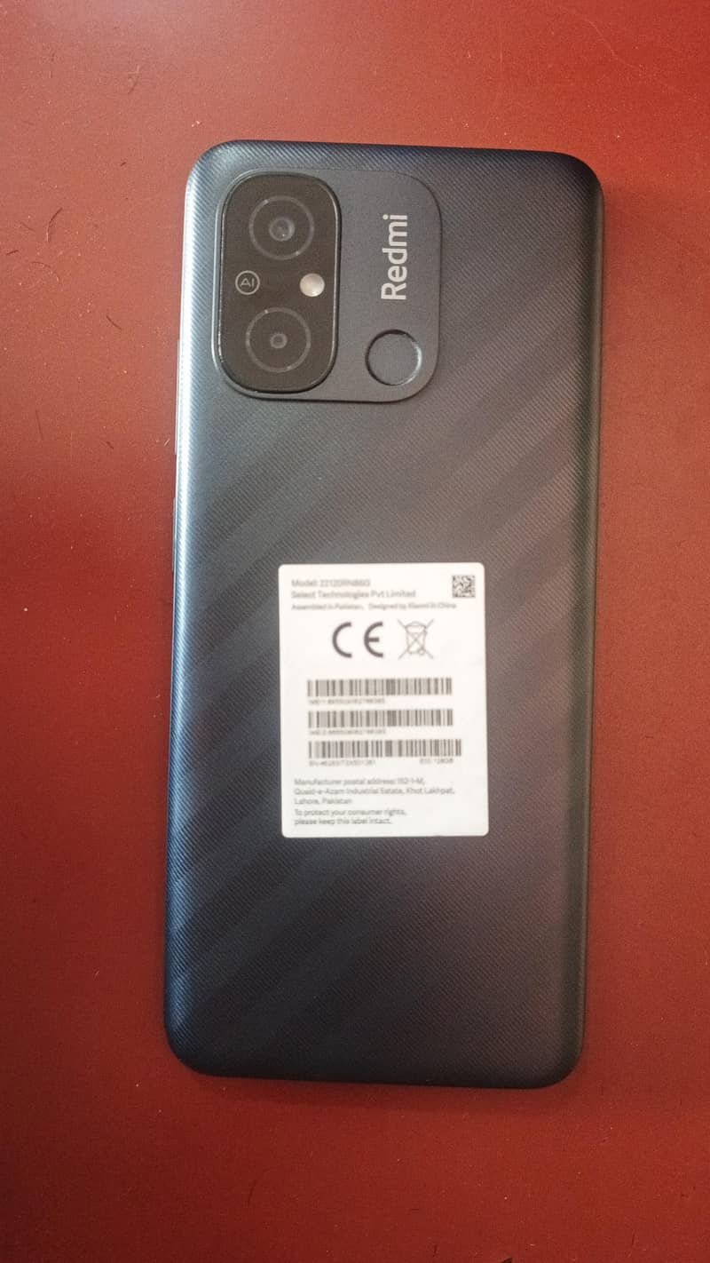 Realme C12 4