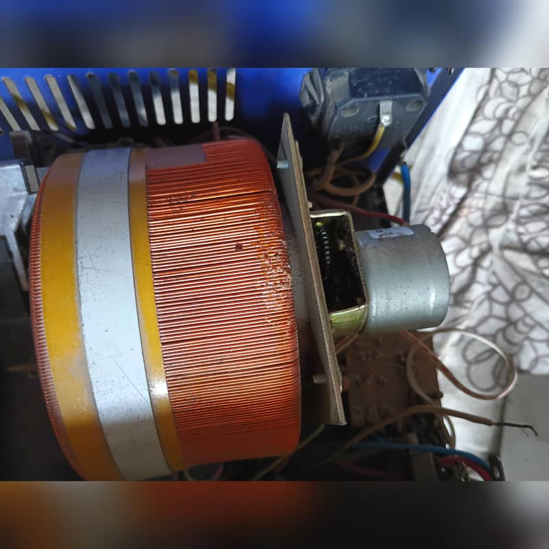 regulator 220/110 1