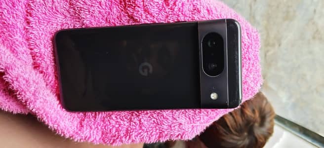 Google Pixel 8 lush condition official approved