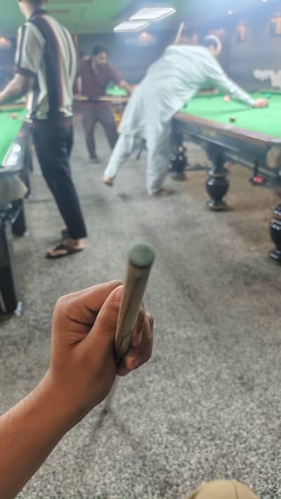 snooker cue