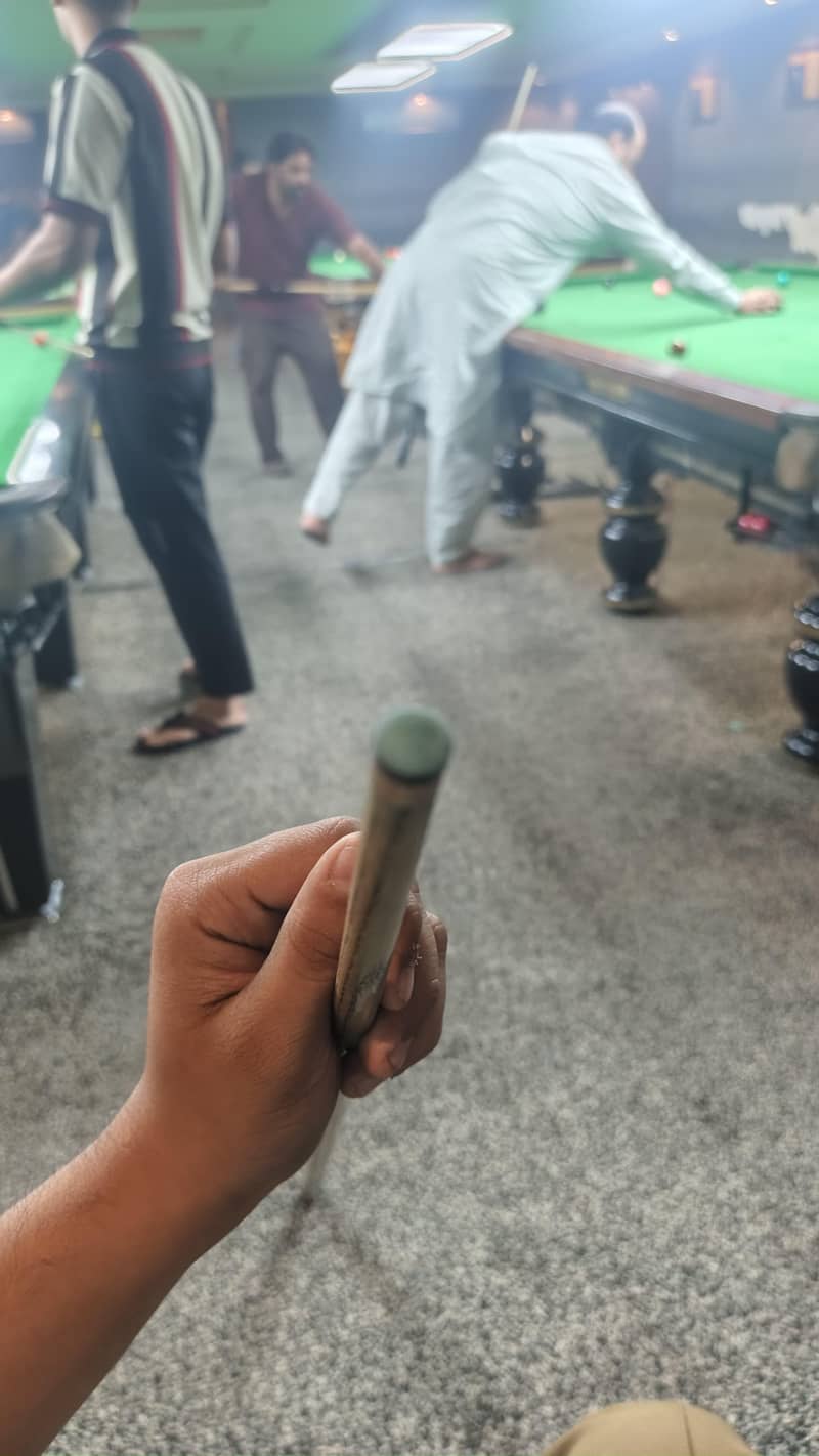 snooker cue 0