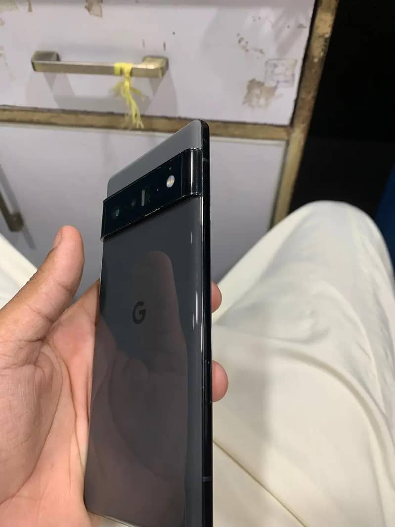 Google Pixel 6 Pro 2
