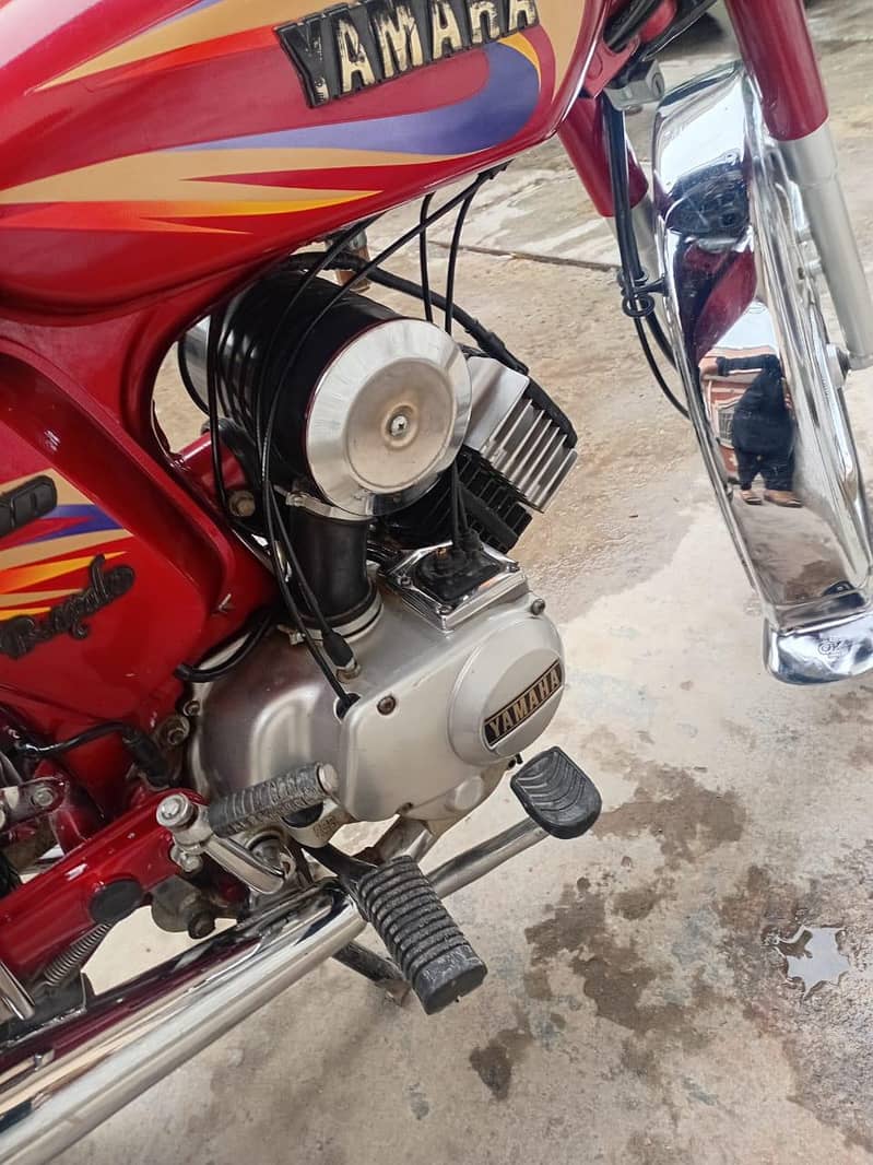 Yamaha 1998 model 6