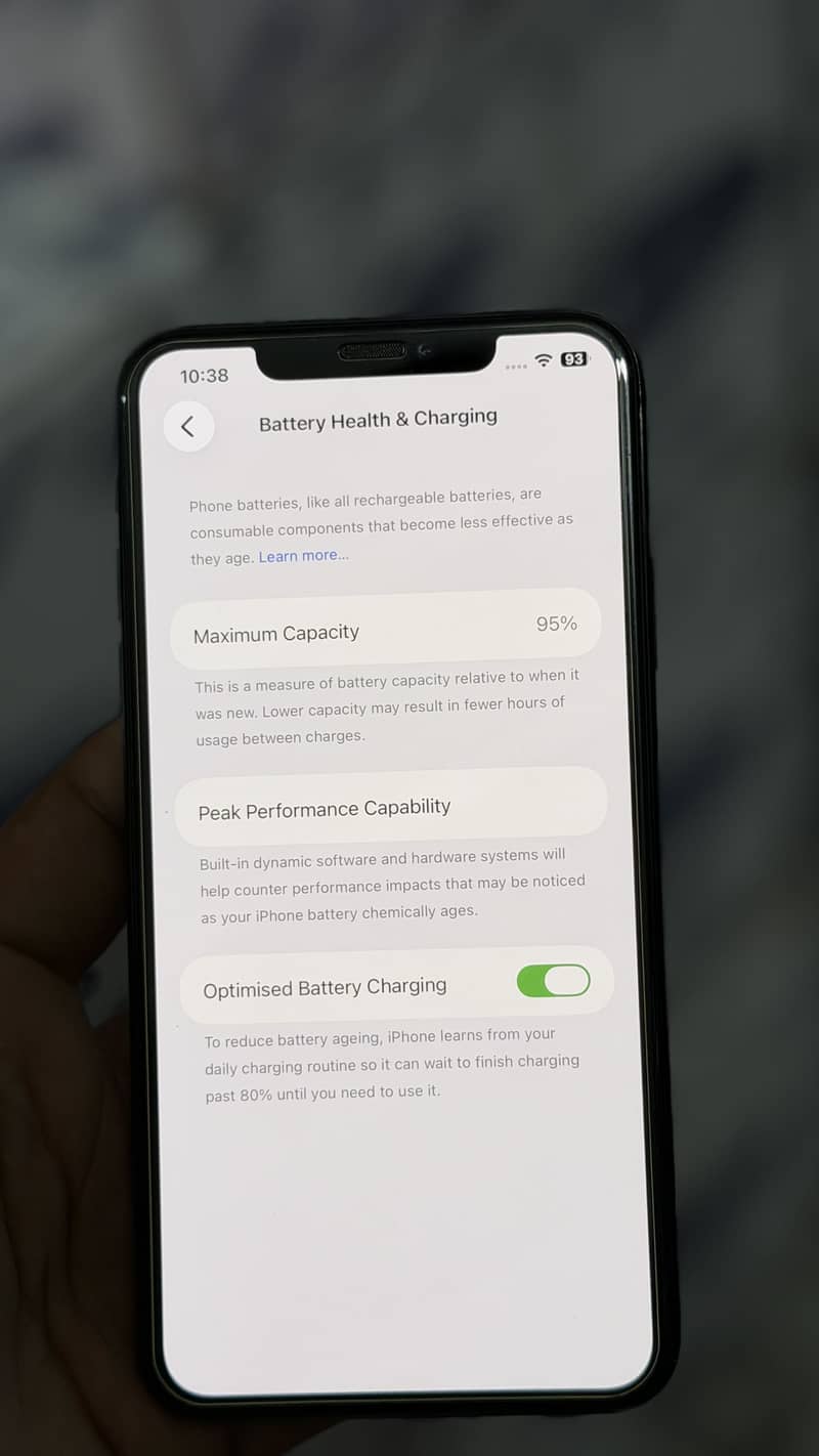 Apple iPhone 11 Pro Max 2