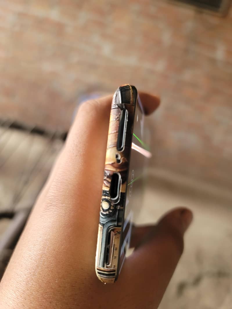 One Plus 9 Pro 3