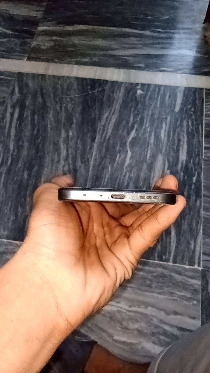 OPPO A6s 4