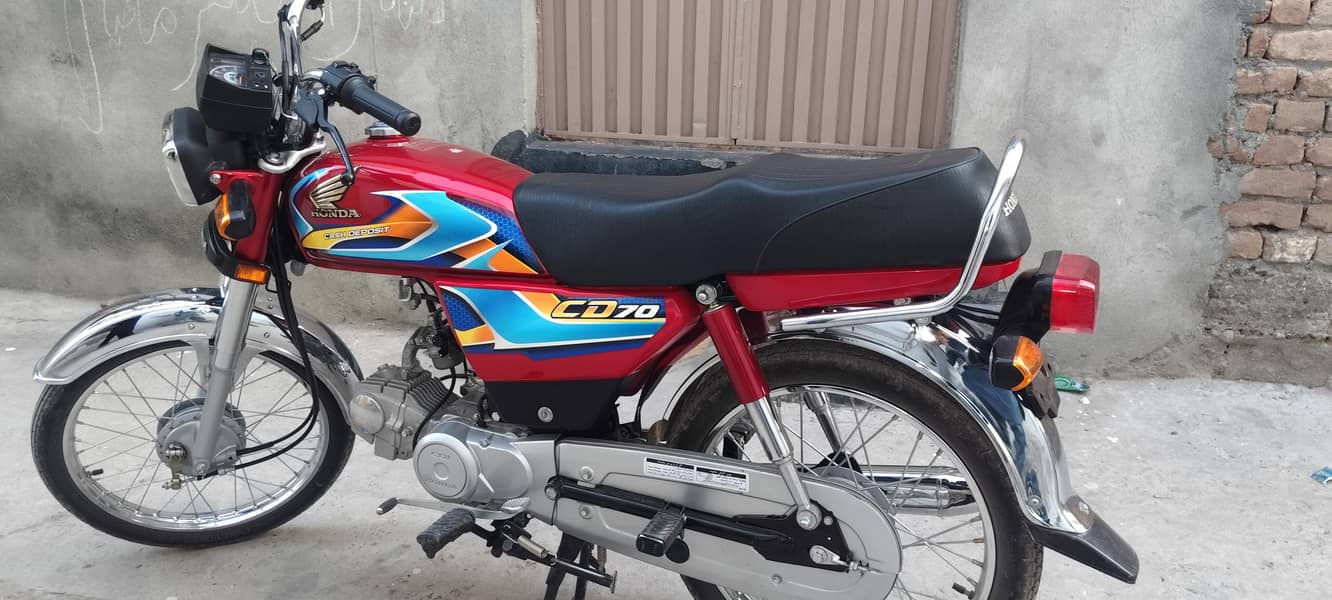 CD 70 25/26 Model 3