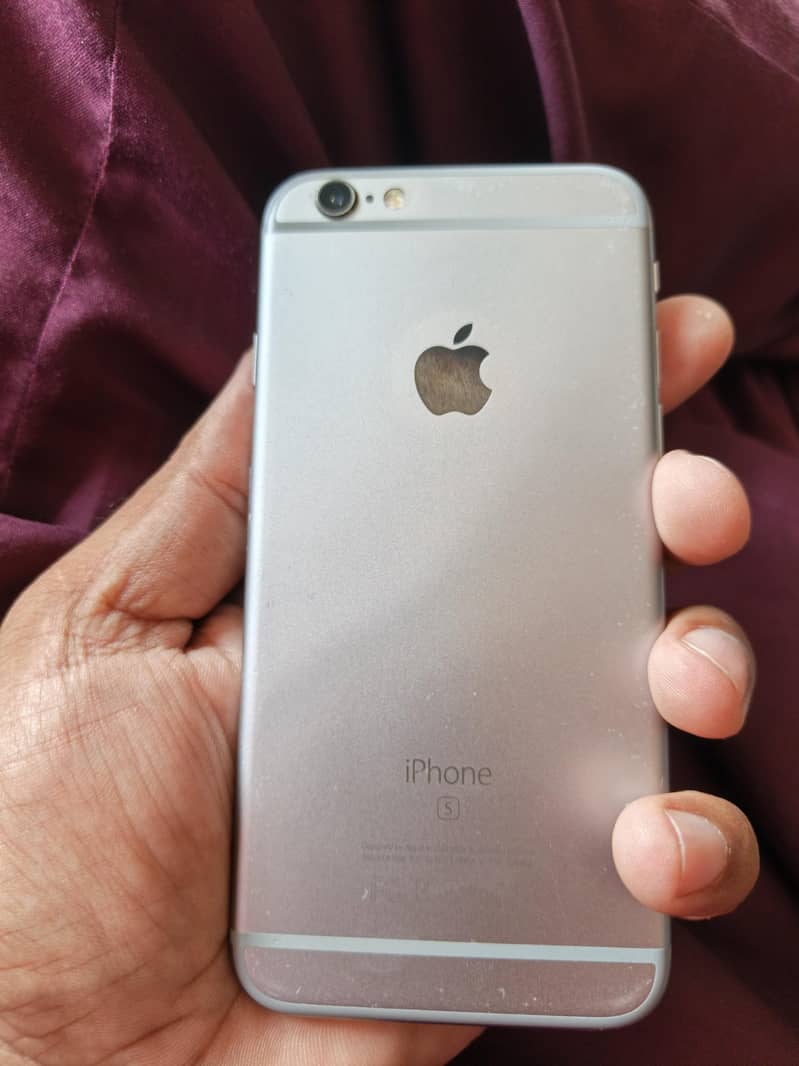 Apple iPhone 6S 2