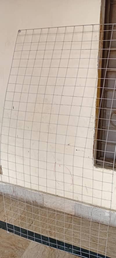 Grid Wall Hanger with hooks