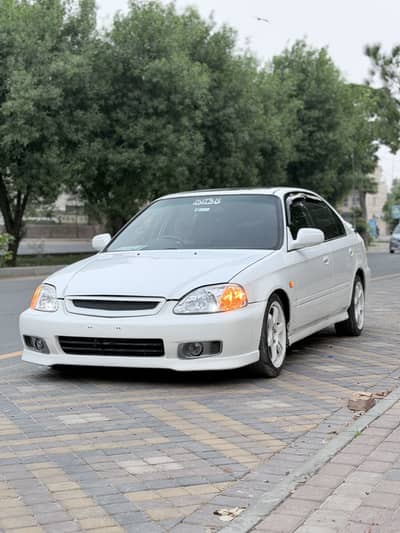 Honda Civic VTi Oriel 2000