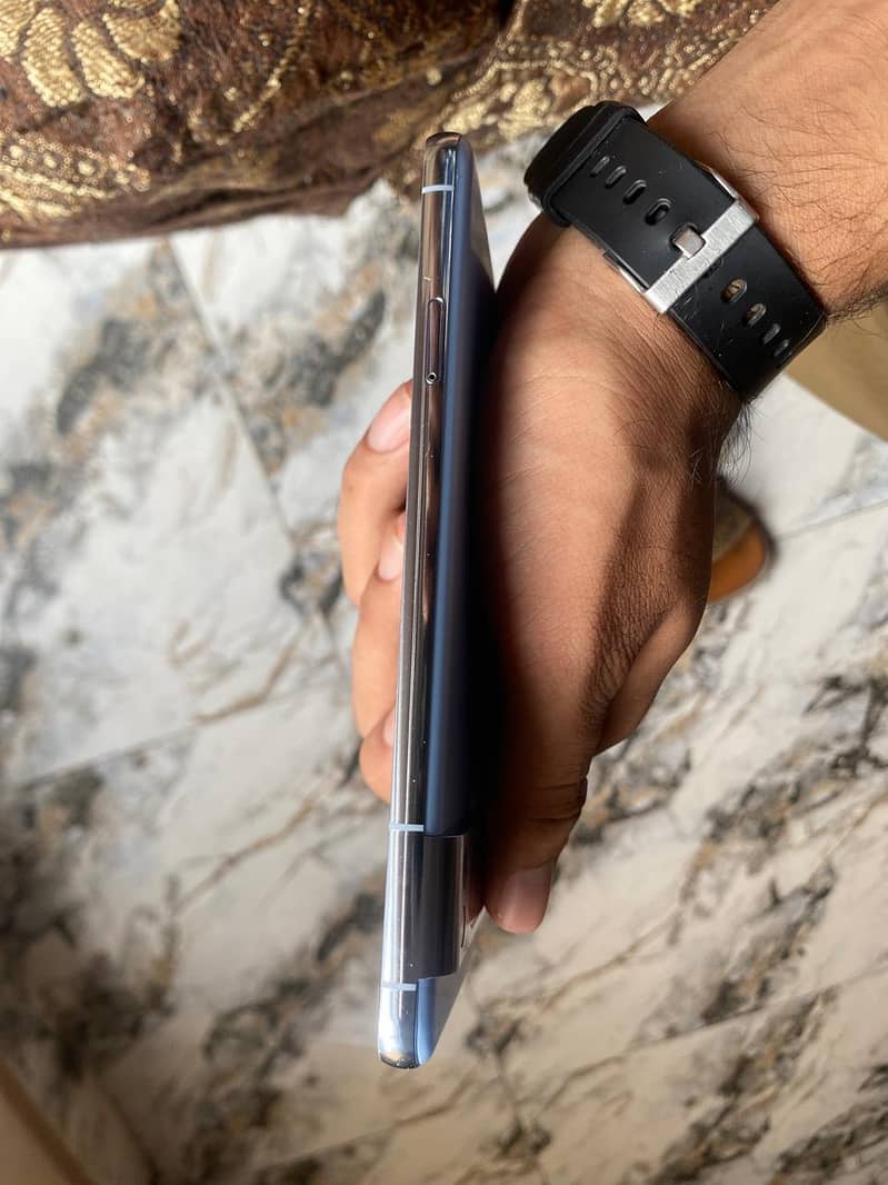 Google pixel 8 pro 3