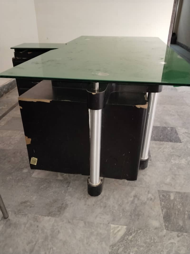 Office table 0
