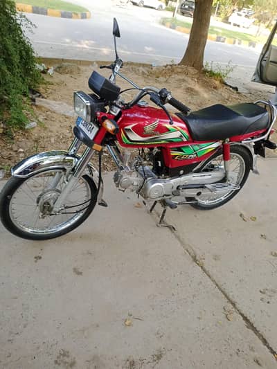 Honda 70 2022 lush condition own my name
