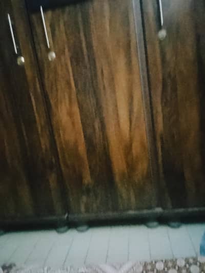 petex almari and dable bant faom urgent sale