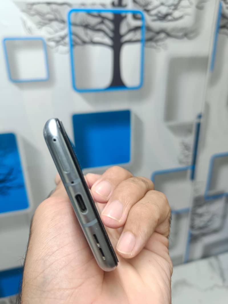 One Plus 9 RT 5g 0