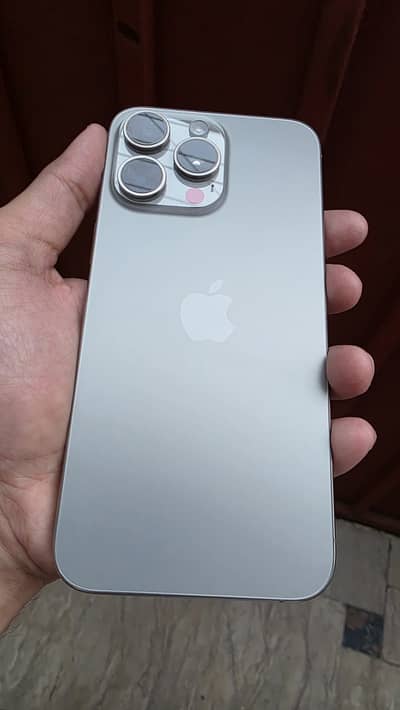 Apple iPhone 15 Pro Max
