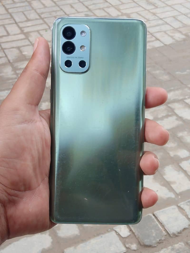 One Plus 9R 2