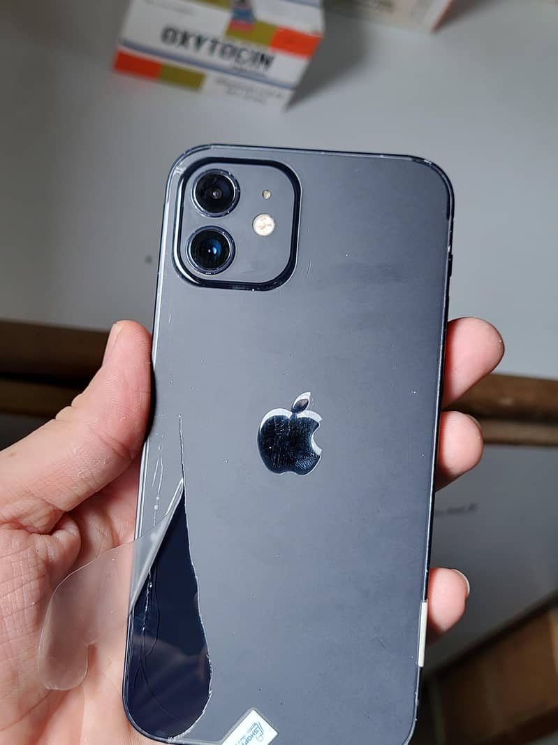Apple iPhone 12 0