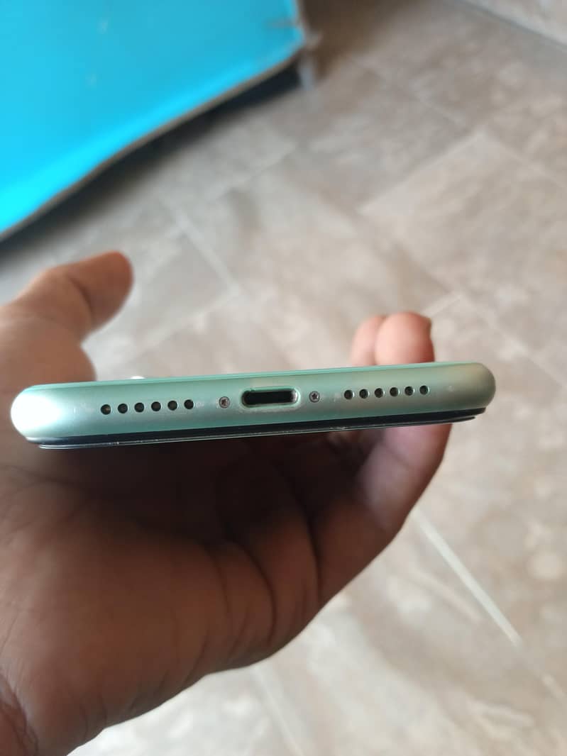 Apple iPhone 11 1