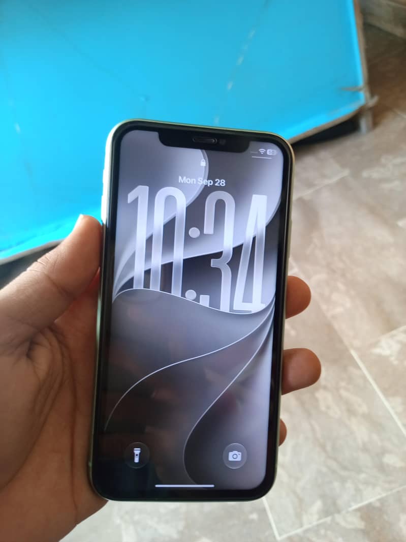 Apple iPhone 11 5