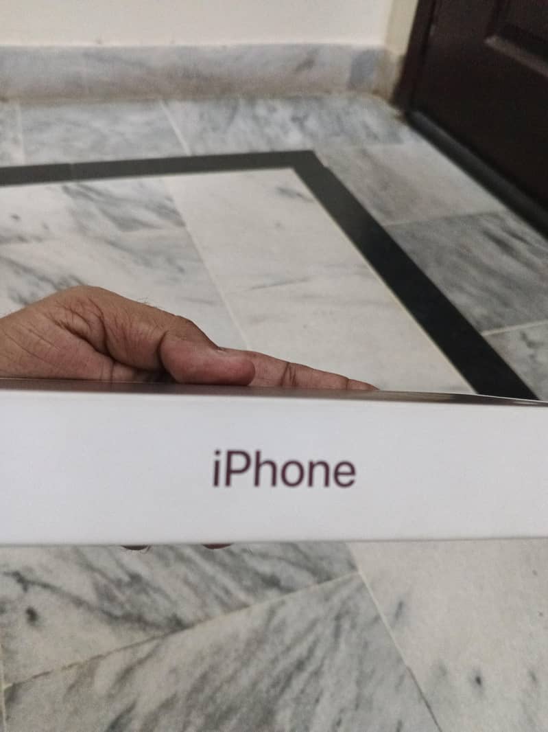 Apple iPhone 18 Pro Max 2