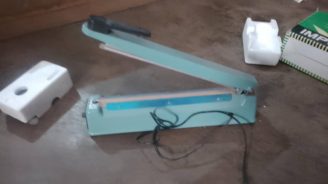 Sealer machine 0